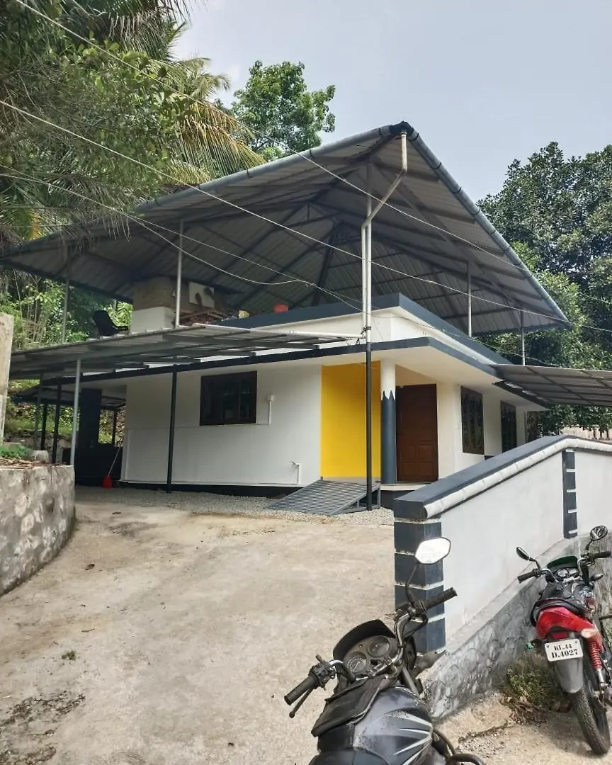 Hill View Home Stay Kuttampuzha